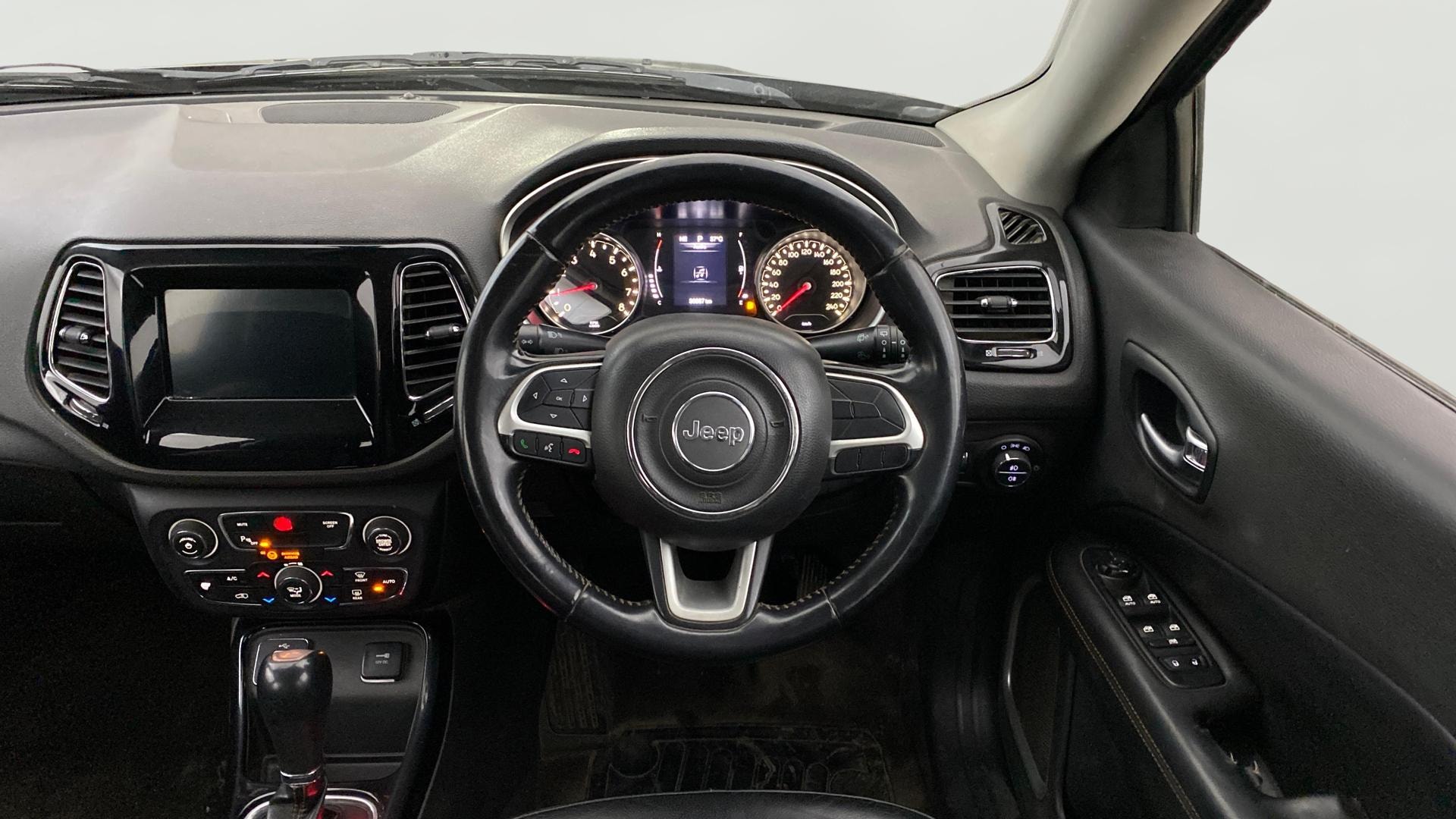View 2018 Jeep Compass Limited (O)1.4 Multi AIR Petrol DDCT AT BS IV Image 20 Used 2018 Jeep Compass Limited (O)1.4 Multi AIR Petrol DDCT AT BS IV Image 20