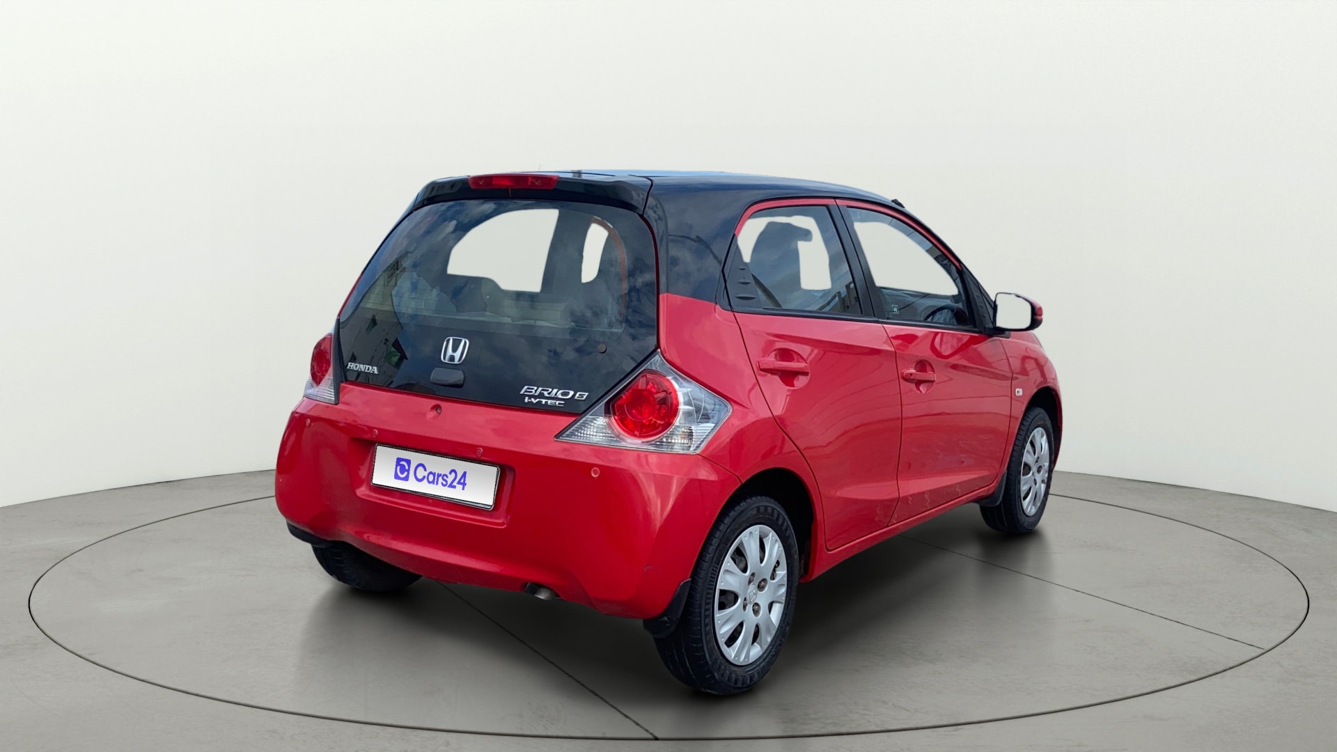 View 2015 Honda Brio VX AT Petrol Image 41 Used 2015 Honda Brio VX AT Petrol Image 41