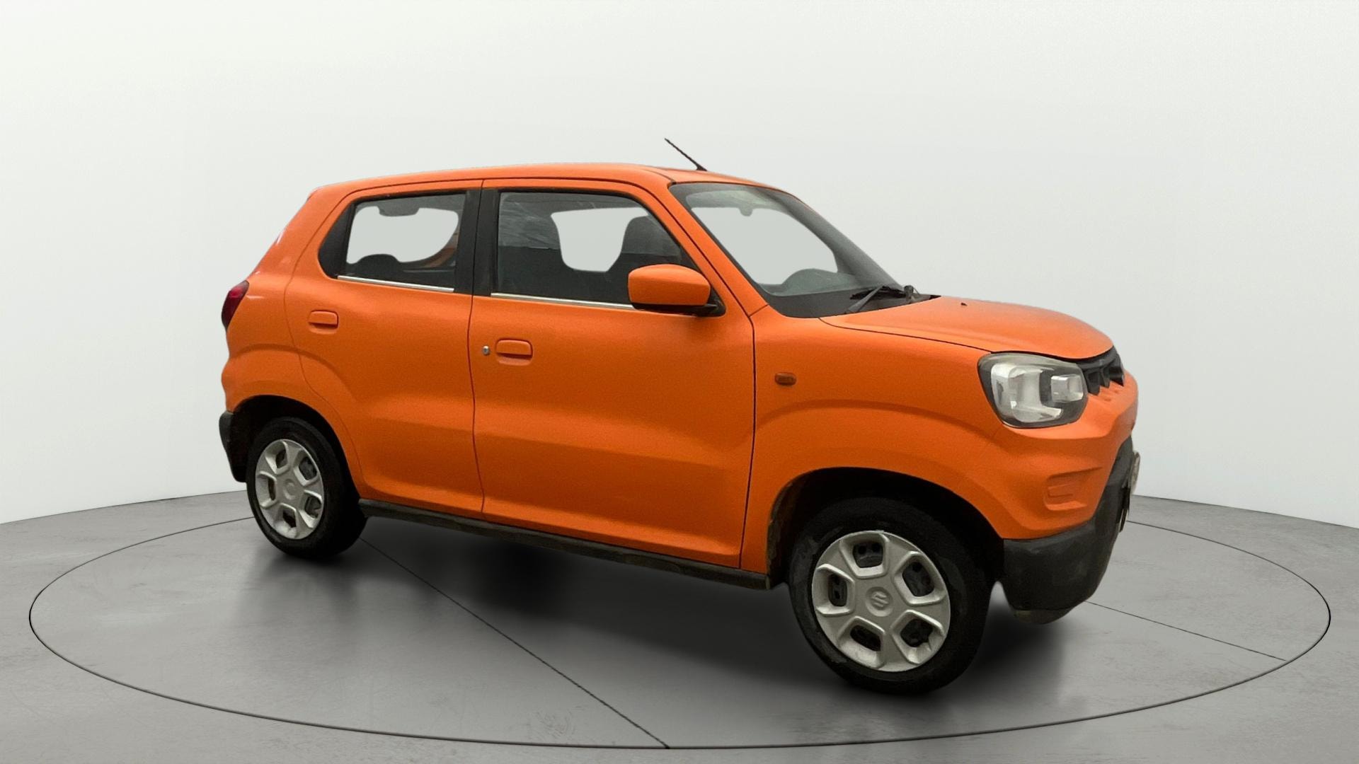 View 2020 Maruti Suzuki 1000 Base Variant Image 21 Used 2020 Maruti Suzuki 1000 Base Variant Image 21