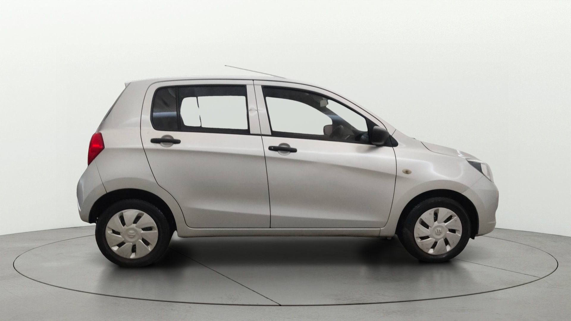 View 2014 Maruti Suzuki 1000 Base Variant Image 8 Used 2014 Maruti Suzuki 1000 Base Variant Image 8
