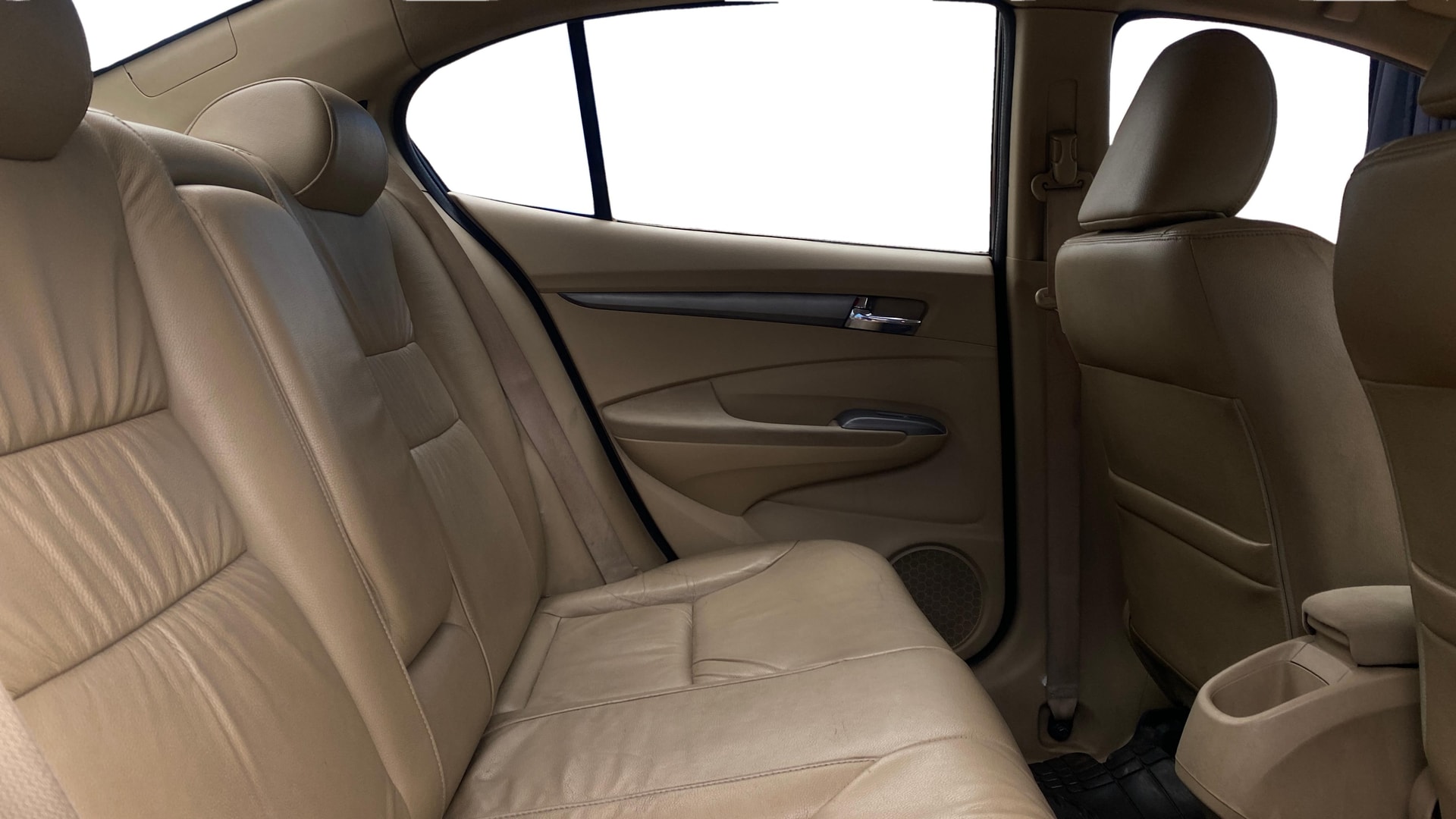 View 2013 Honda City ZX MT Diesel Anniversary Edition Image 29 Used 2013 Honda City ZX MT Diesel Anniversary Edition Image 29