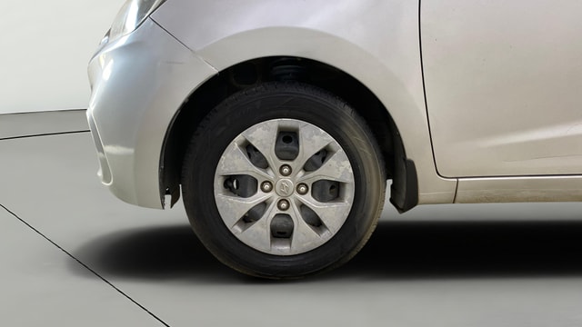 View Hyundai Xcent Image 27 Used Hyundai Xcent Image 27
