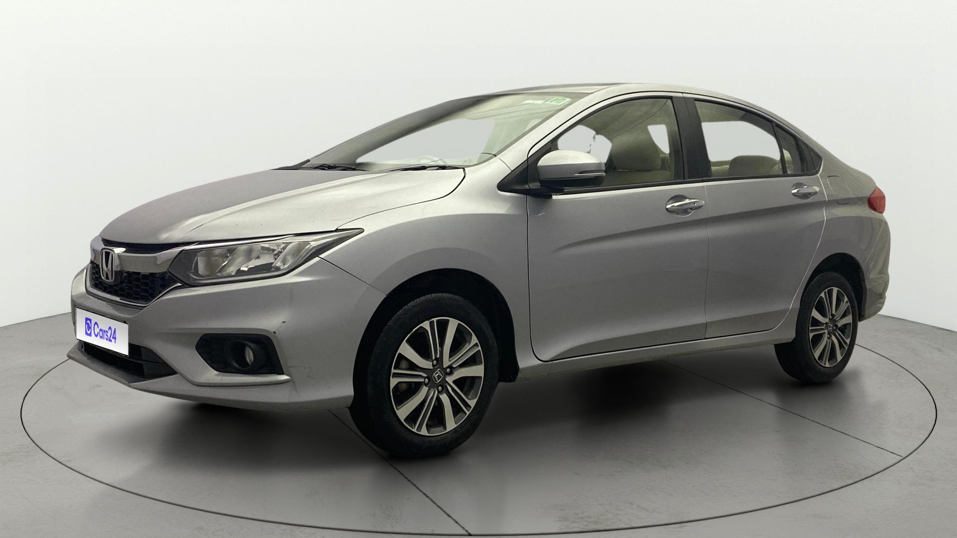 View 2022 Honda City ZX MT Diesel Anniversary Edition Image 22 Used 2022 Honda City ZX MT Diesel Anniversary Edition Image 22