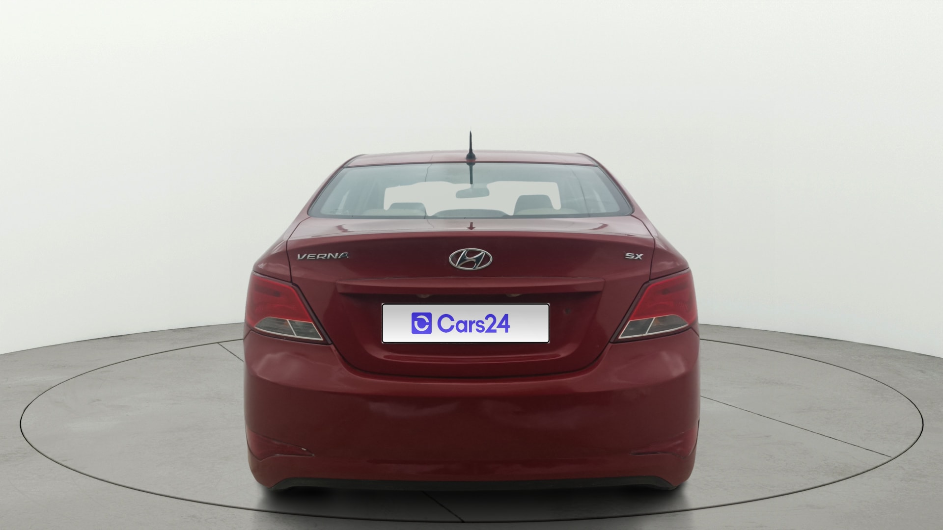 View 2015 Hyundai Fluidic Verna 1.4 VTVT CX Image 38 Used 2015 Hyundai Fluidic Verna 1.4 VTVT CX Image 38