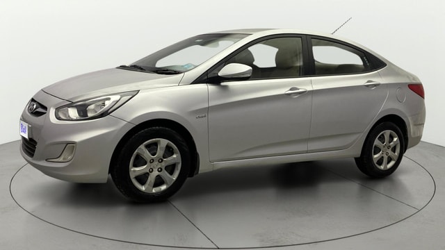 View Hyundai Fluidic Verna Image 35 Used Hyundai Fluidic Verna Image 35