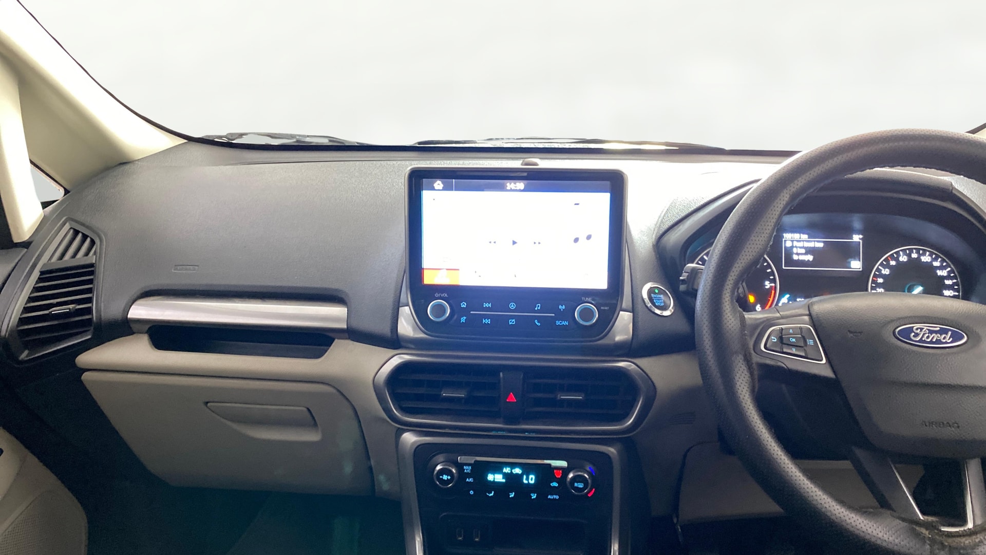 View 2019 Ford EcoSport 1.5 TDCi Diesel Ambiente BS IV Image 17 Used 2019 Ford EcoSport 1.5 TDCi Diesel Ambiente BS IV Image 17
