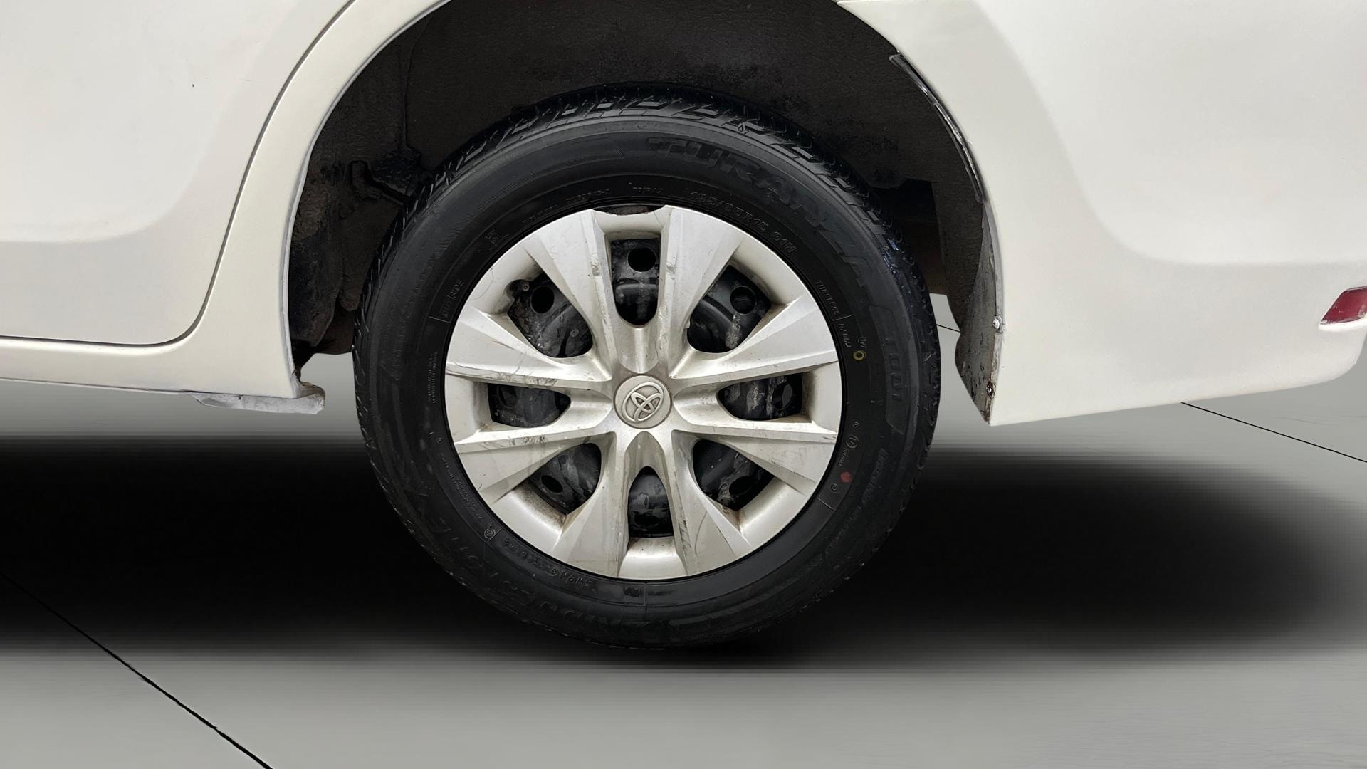 View 2014 Toyota Corolla Altis 1.8 G CVT Image 11 Used 2014 Toyota Corolla Altis 1.8 G CVT Image 11