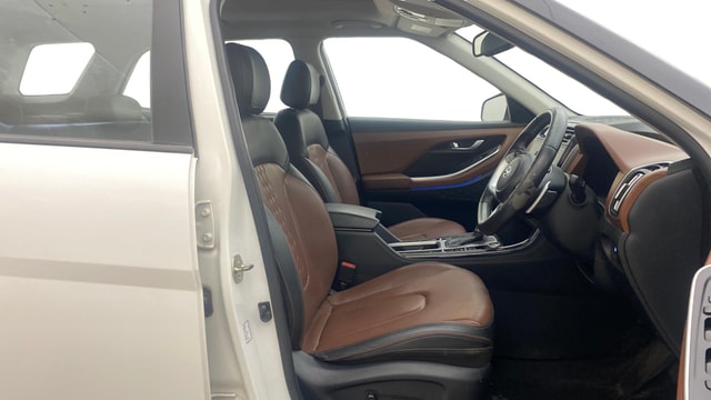 View Hyundai Alcazar Image 19 Used Hyundai Alcazar Image 19
