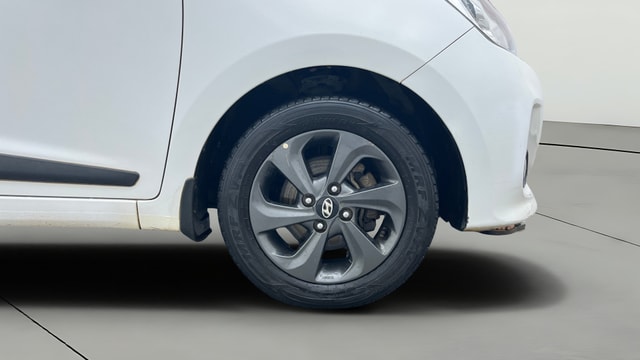 View Hyundai Grand i10 Image 40 Used Hyundai Grand i10 Image 40