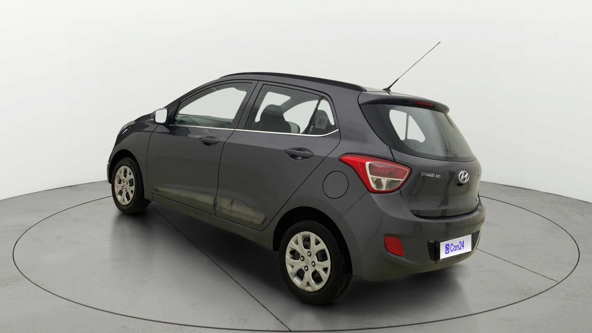 View 2016 Hyundai Grand i10 Sportz 1.2 Kappa Image 2 Used 2016 Hyundai Grand i10 Sportz 1.2 Kappa Image 2