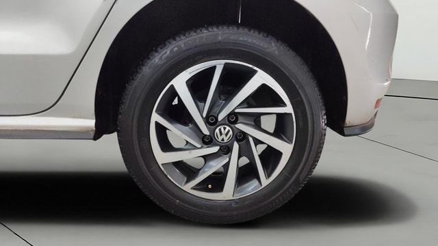 View Volkswagen Polo Image 11 Used Volkswagen Polo Image 11