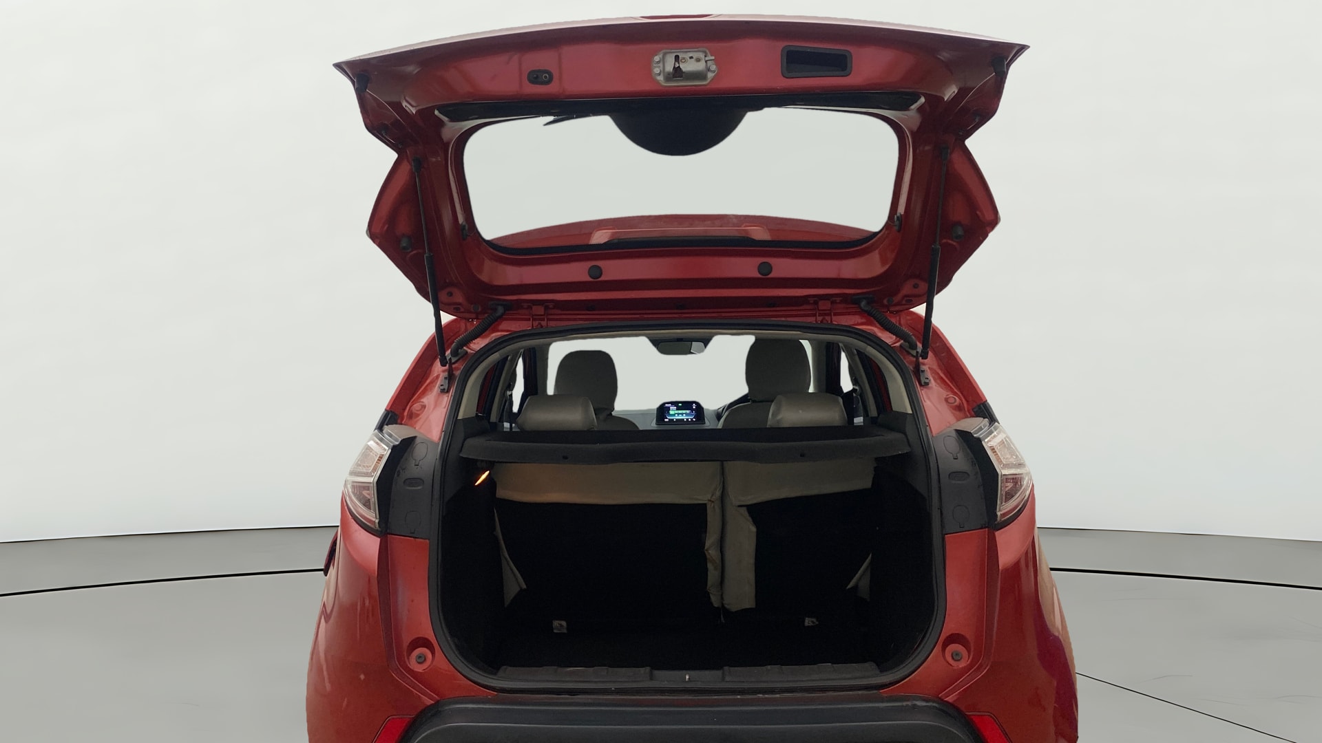 Used 2018 Tata Nexon Used 2018 Tata Nexon