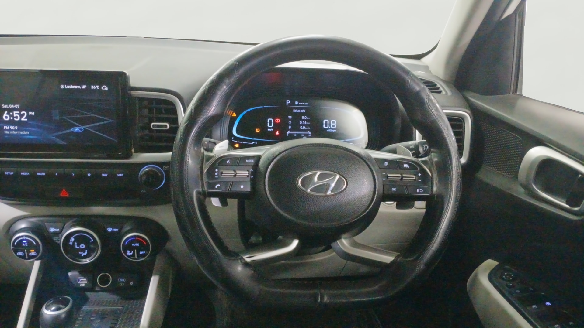 Used 2023 Hyundai Venue Used 2023 Hyundai Venue