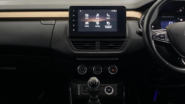 View Renault Kiger Image 17 Used Renault Kiger Image 17