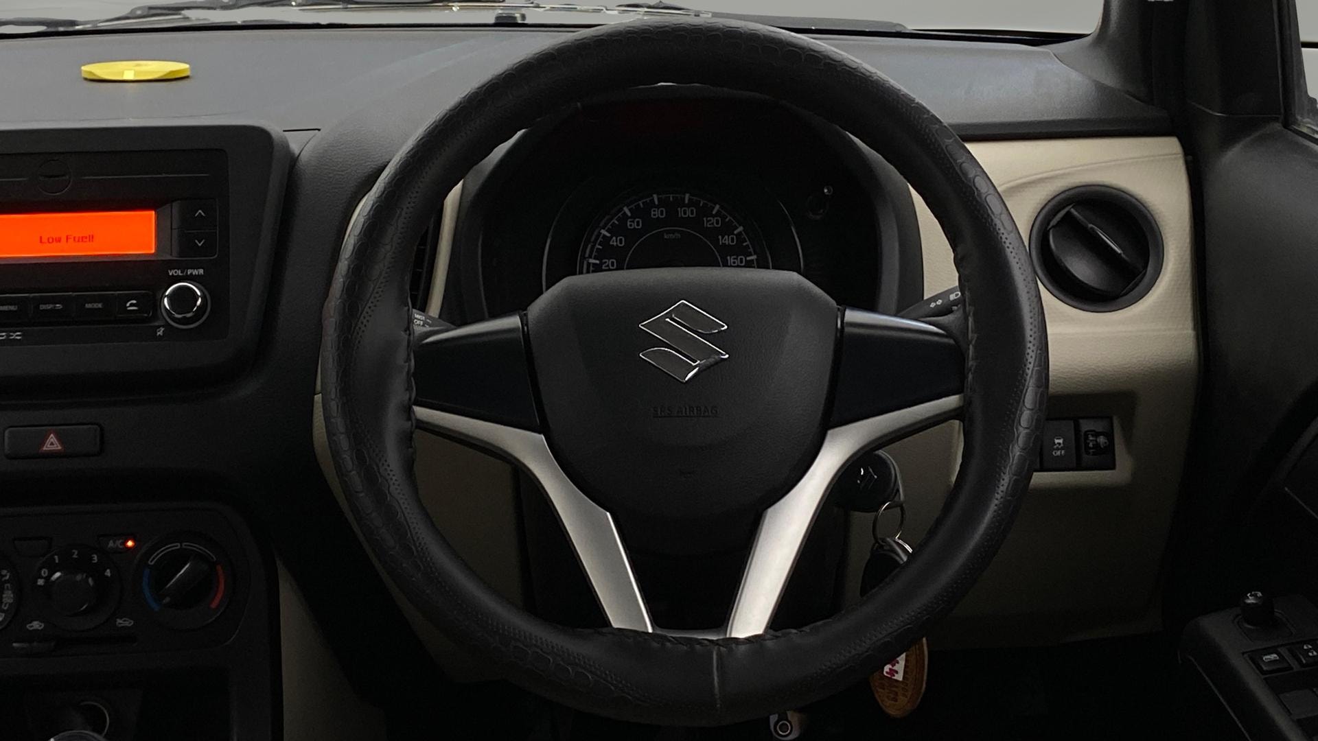 View 2024 Maruti Suzuki 1000 Base Variant Image 20 Used 2024 Maruti Suzuki 1000 Base Variant Image 20
