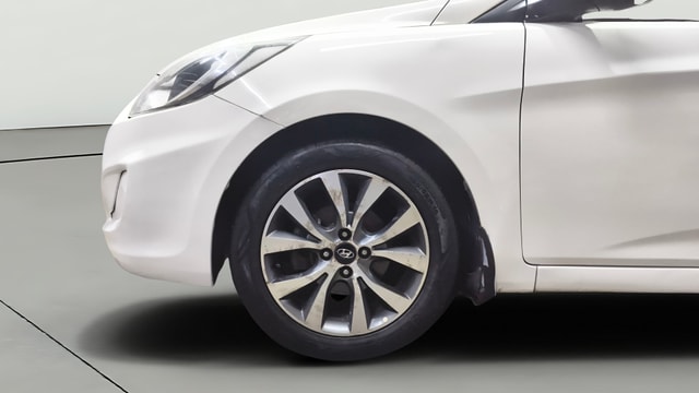 View Hyundai Fluidic Verna Image 29 Used Hyundai Fluidic Verna Image 29