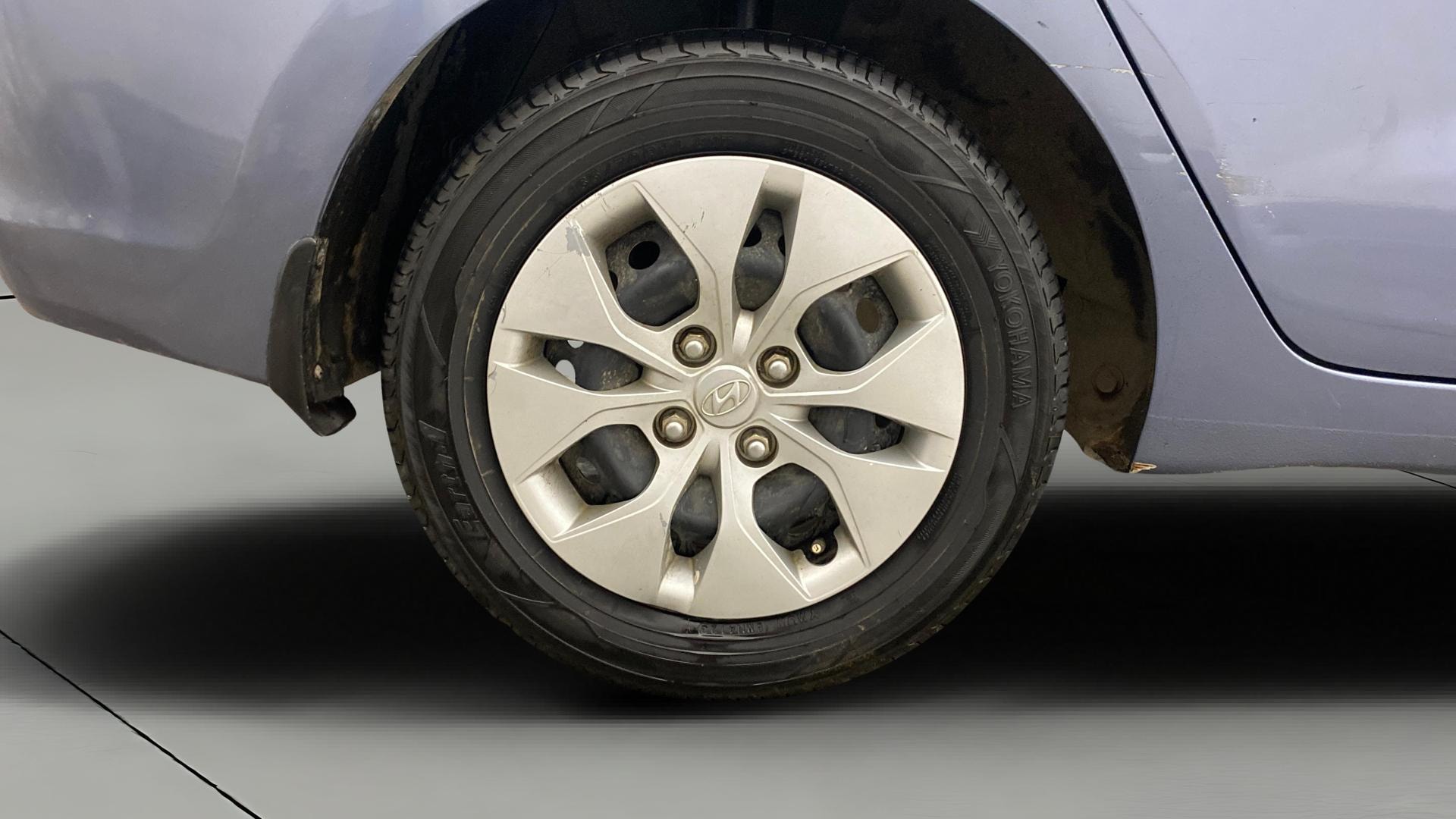 View 2015 Hyundai Xcent Base Petrol Image 23 Used 2015 Hyundai Xcent Base Petrol Image 23