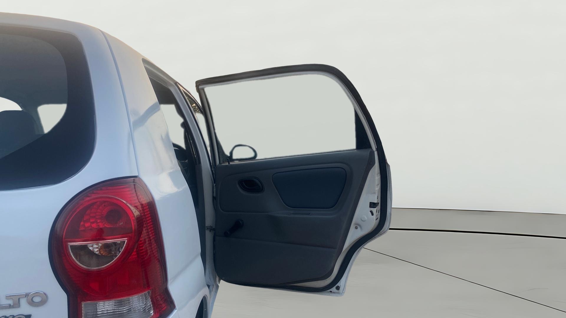 View 2014 Maruti Suzuki Alto K10 LX Image 7 Used 2014 Maruti Suzuki Alto K10 LX Image 7