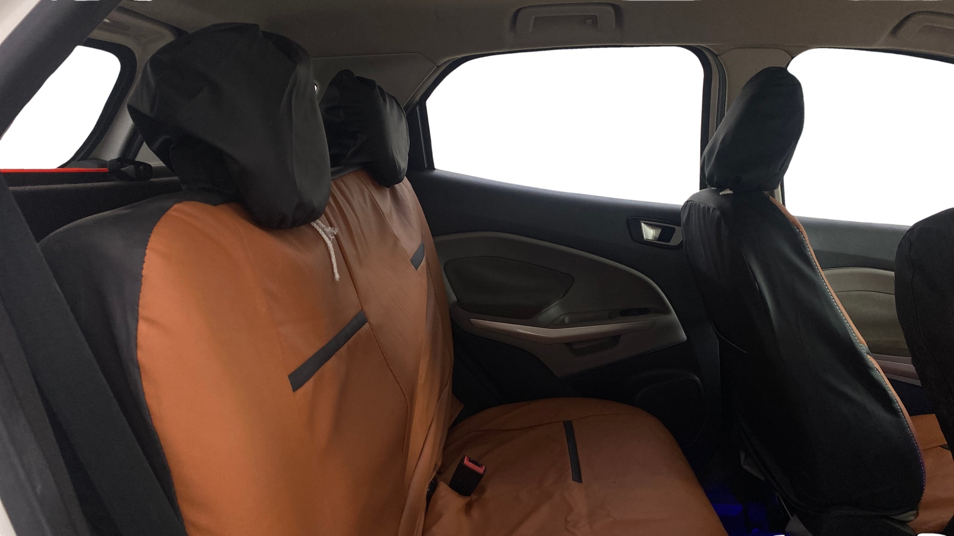 View 2016 Ford EcoSport 1.5 TDCi Diesel Ambiente BS IV Image 28 Used 2016 Ford EcoSport 1.5 TDCi Diesel Ambiente BS IV Image 28