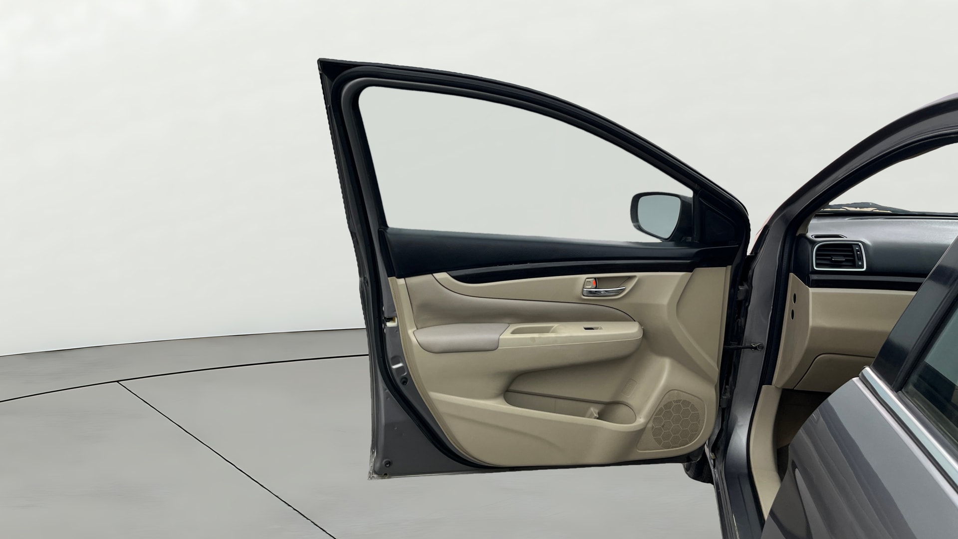 View 2016 Maruti Suzuki 1000 Base Variant Image 31 Used 2016 Maruti Suzuki 1000 Base Variant Image 31