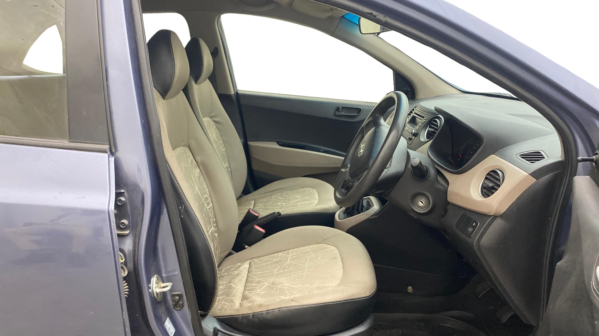 View 2015 Hyundai Xcent Base Petrol Image 25 Used 2015 Hyundai Xcent Base Petrol Image 25