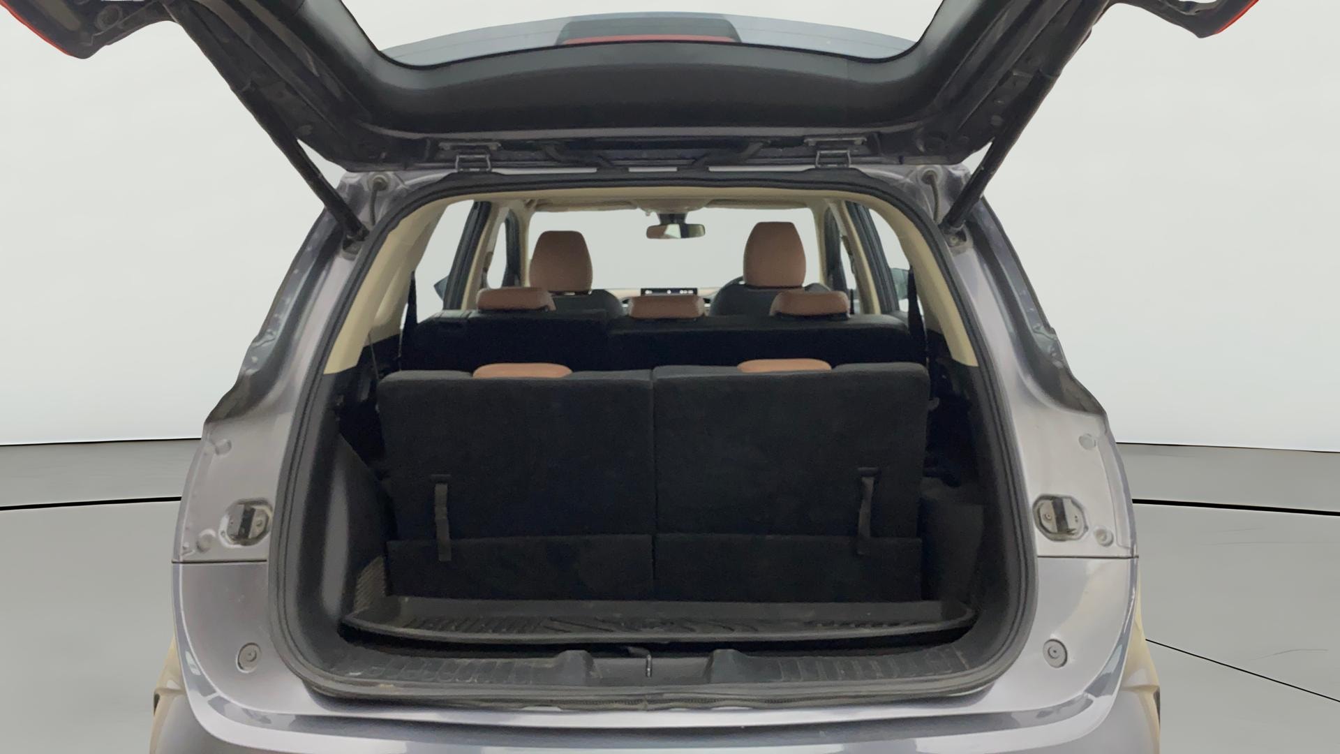 View 2023 MG Hector Plus Sharp Pro 7 Seater Diesel Image 43 Used 2023 MG Hector Plus Sharp Pro 7 Seater Diesel Image 43