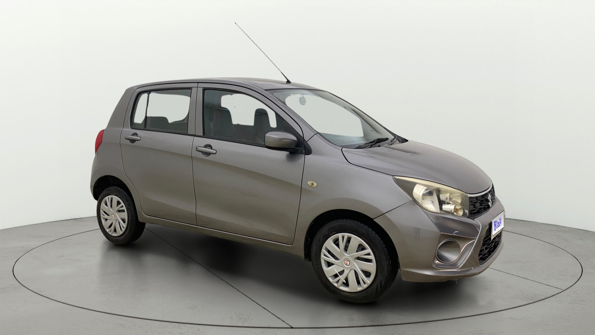 View 2018 Maruti Suzuki 1000 Base Variant Image 35 Used 2018 Maruti Suzuki 1000 Base Variant Image 35