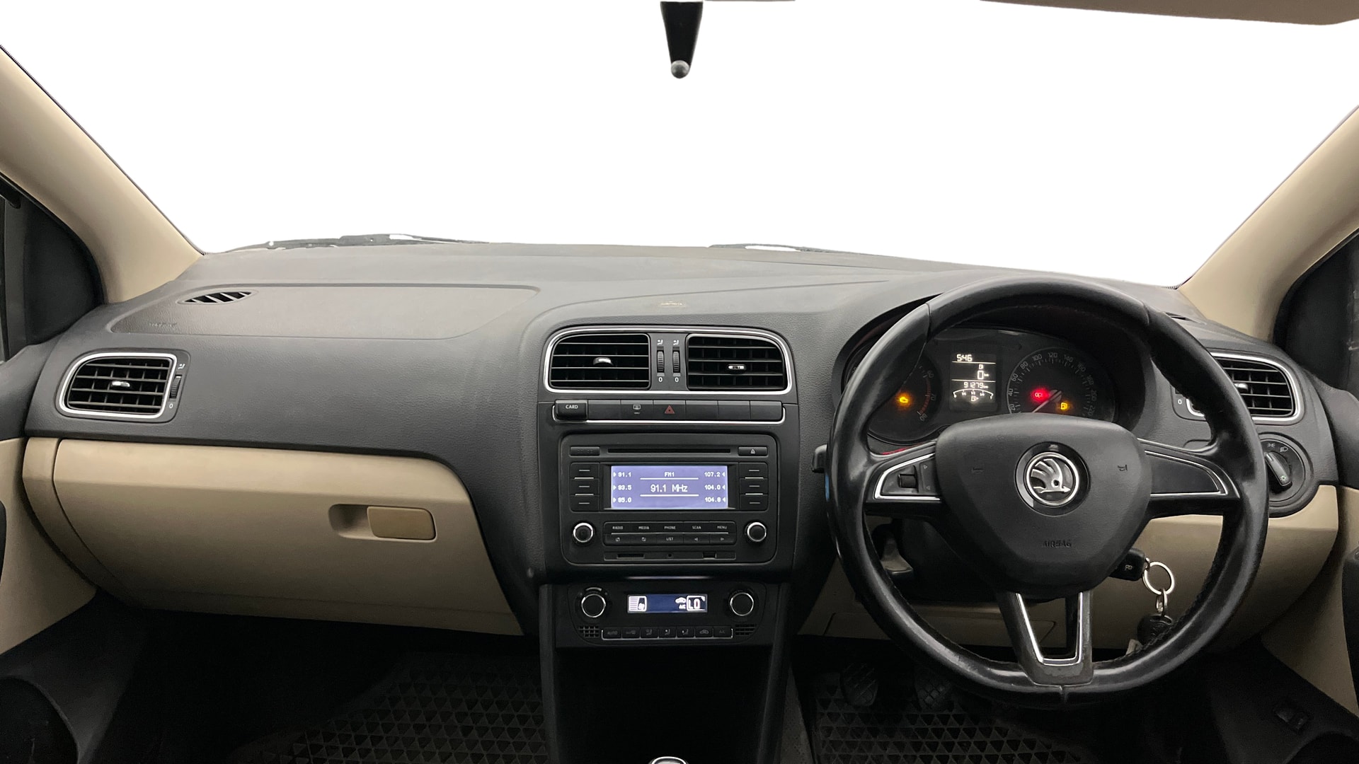 View 2018 Skoda Rapid 1.6 MPI Ambition Petrol BS IV Image 15 Used 2018 Skoda Rapid 1.6 MPI Ambition Petrol BS IV Image 15
