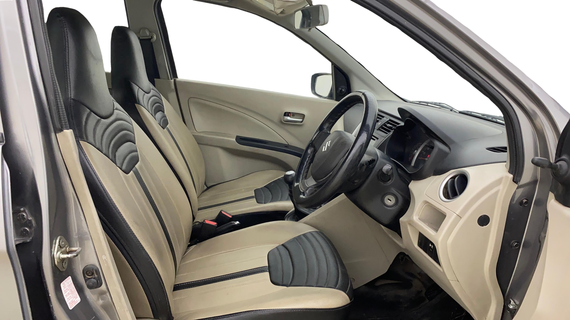 View 2018 Maruti Suzuki 1000 Base Variant Image 25 Used 2018 Maruti Suzuki 1000 Base Variant Image 25