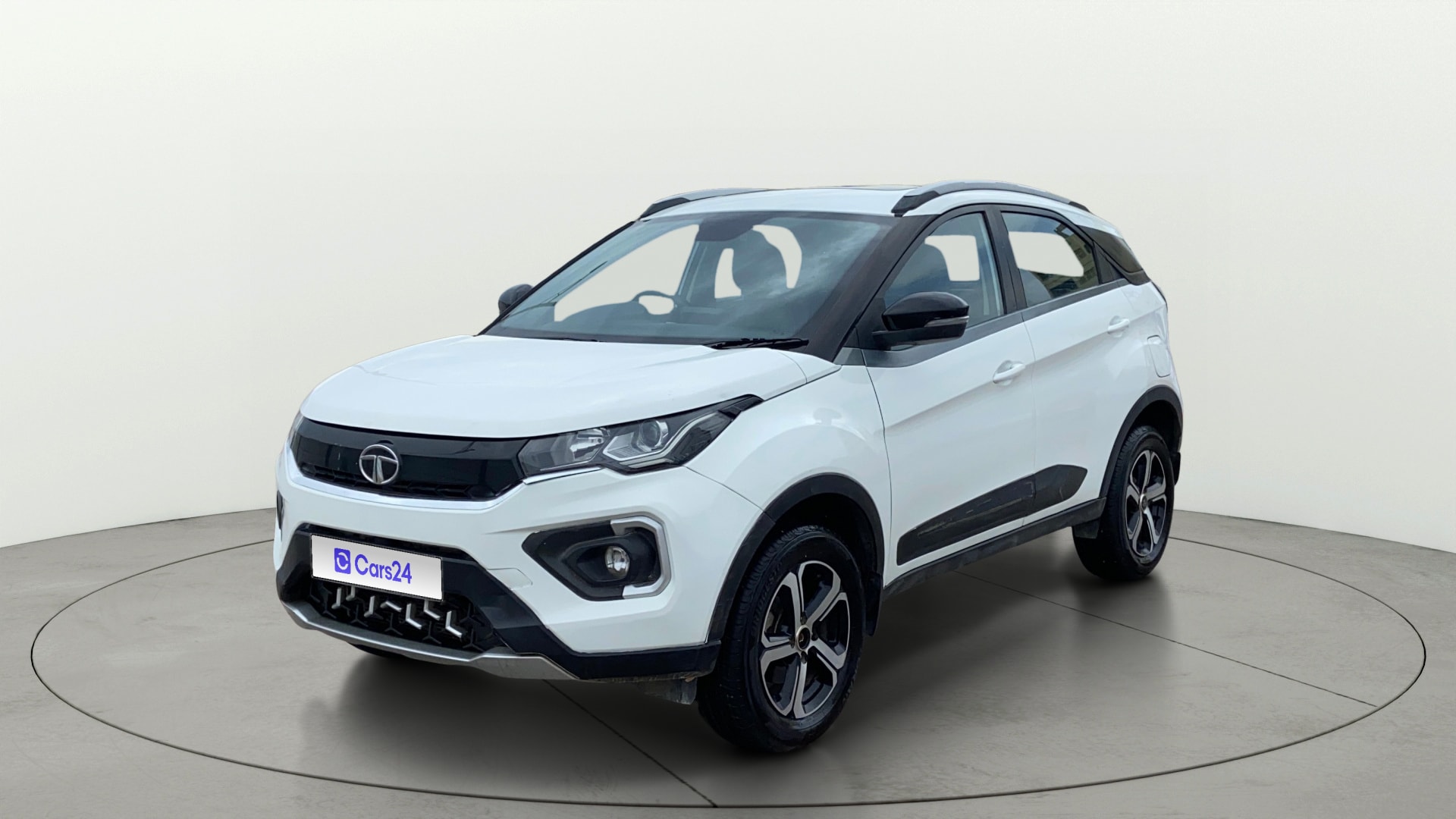 View 2022 Tata Nexon Revotron XE Image 38 Used 2022 Tata Nexon Revotron XE Image 38
