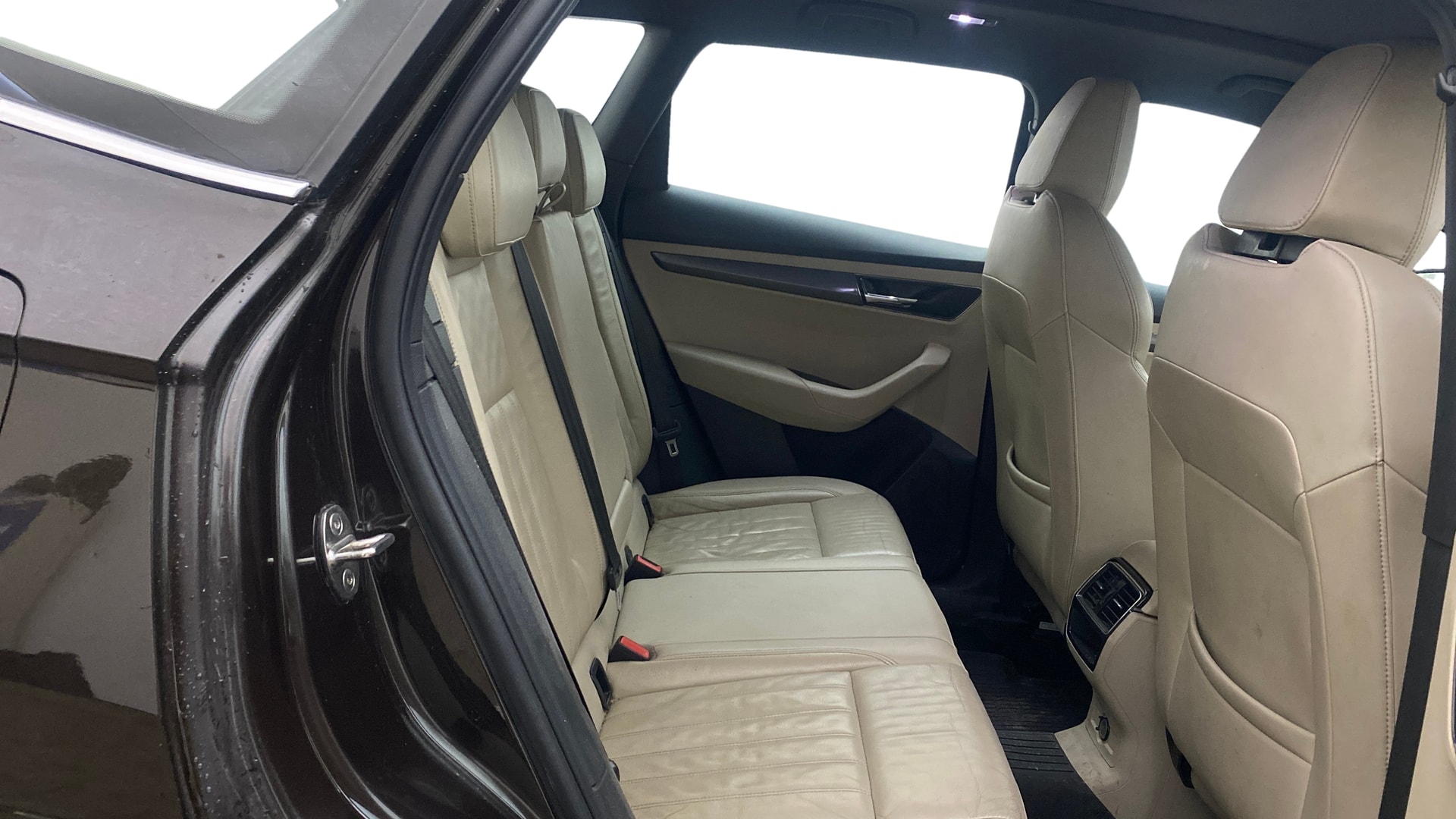 View 2021 Skoda Karoq Style AT Image 37 Used 2021 Skoda Karoq Style AT Image 37