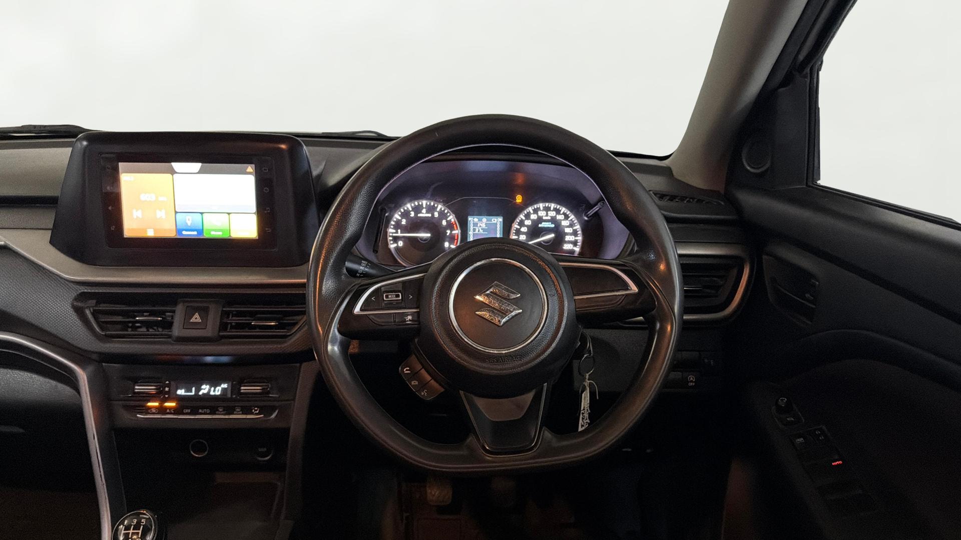 View 2022 Maruti Suzuki 1000 Base Variant Image 20 Used 2022 Maruti Suzuki 1000 Base Variant Image 20
