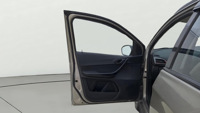 View Tata Tiago NRG Image 30 Used Tata Tiago NRG Image 30