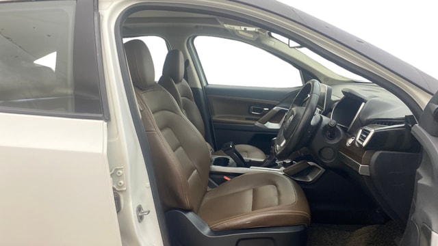 View Tata Harrier Image 28 Used Tata Harrier Image 28