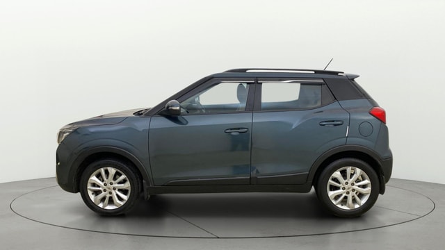 View Mahindra XUV300 Image 27 Used Mahindra XUV300 Image 27