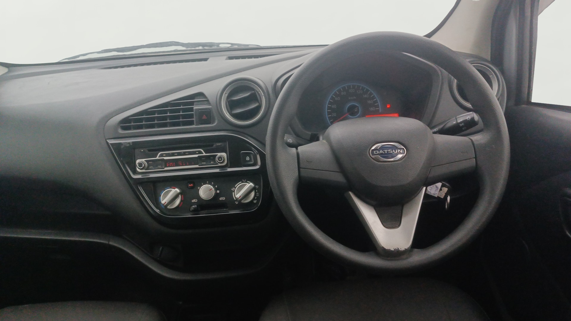 View 2017 Datsun Redi GO T(O)-0.8L BS IV Image 20 Used 2017 Datsun Redi GO T(O)-0.8L BS IV Image 20