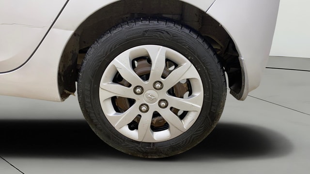 View Hyundai EON Image 7 Used Hyundai EON Image 7