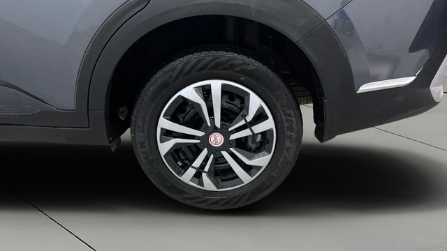 View Kia Carens Image 11 Used Kia Carens Image 11