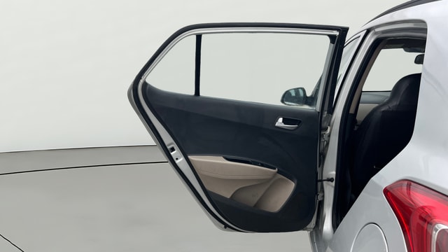 View Hyundai Grand i10 Image 22 Used Hyundai Grand i10 Image 22