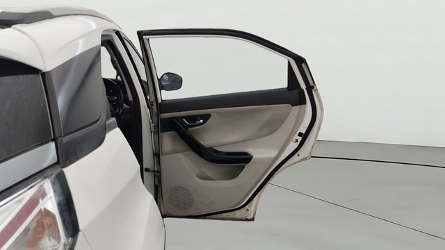 View Tata Nexon Image 7 Used Tata Nexon Image 7