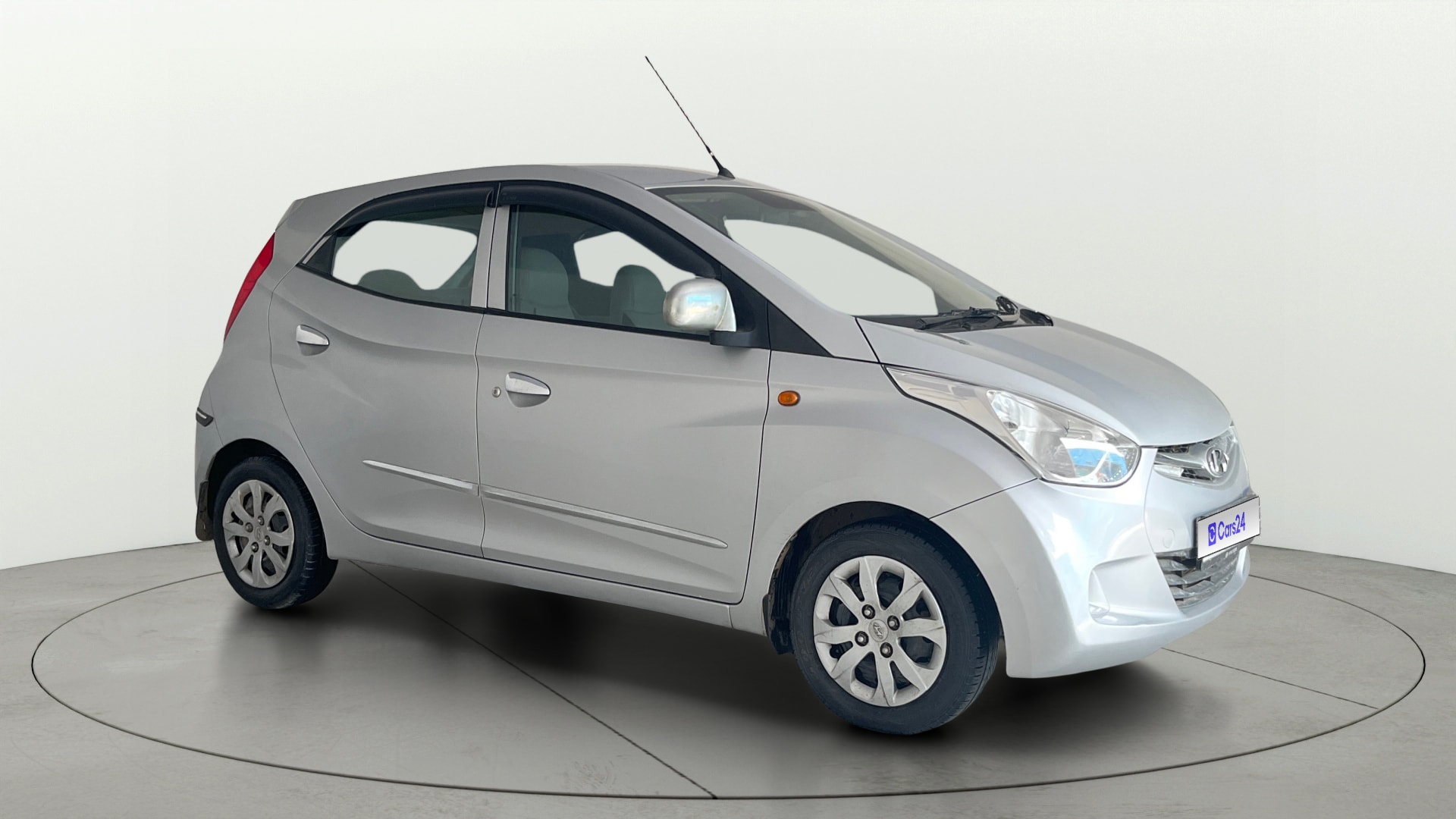 View 2016 Hyundai EON Magna Plus Image 21 Used 2016 Hyundai EON Magna Plus Image 21