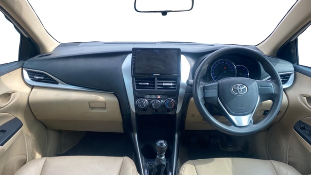 View Toyota Yaris Image 15 Used Toyota Yaris Image 15