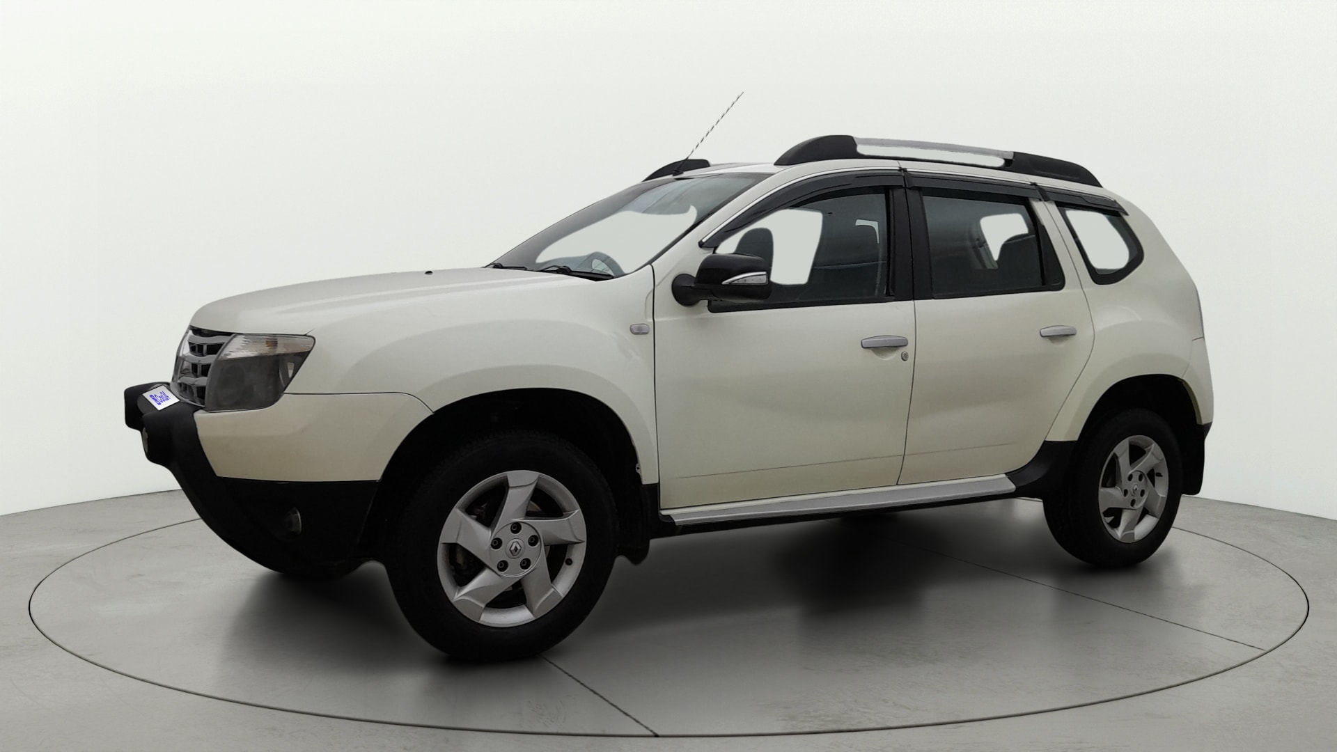 View 2015 Renault Duster Diesel 85PS 4x2 MT Image 21 Used 2015 Renault Duster Diesel 85PS 4x2 MT Image 21