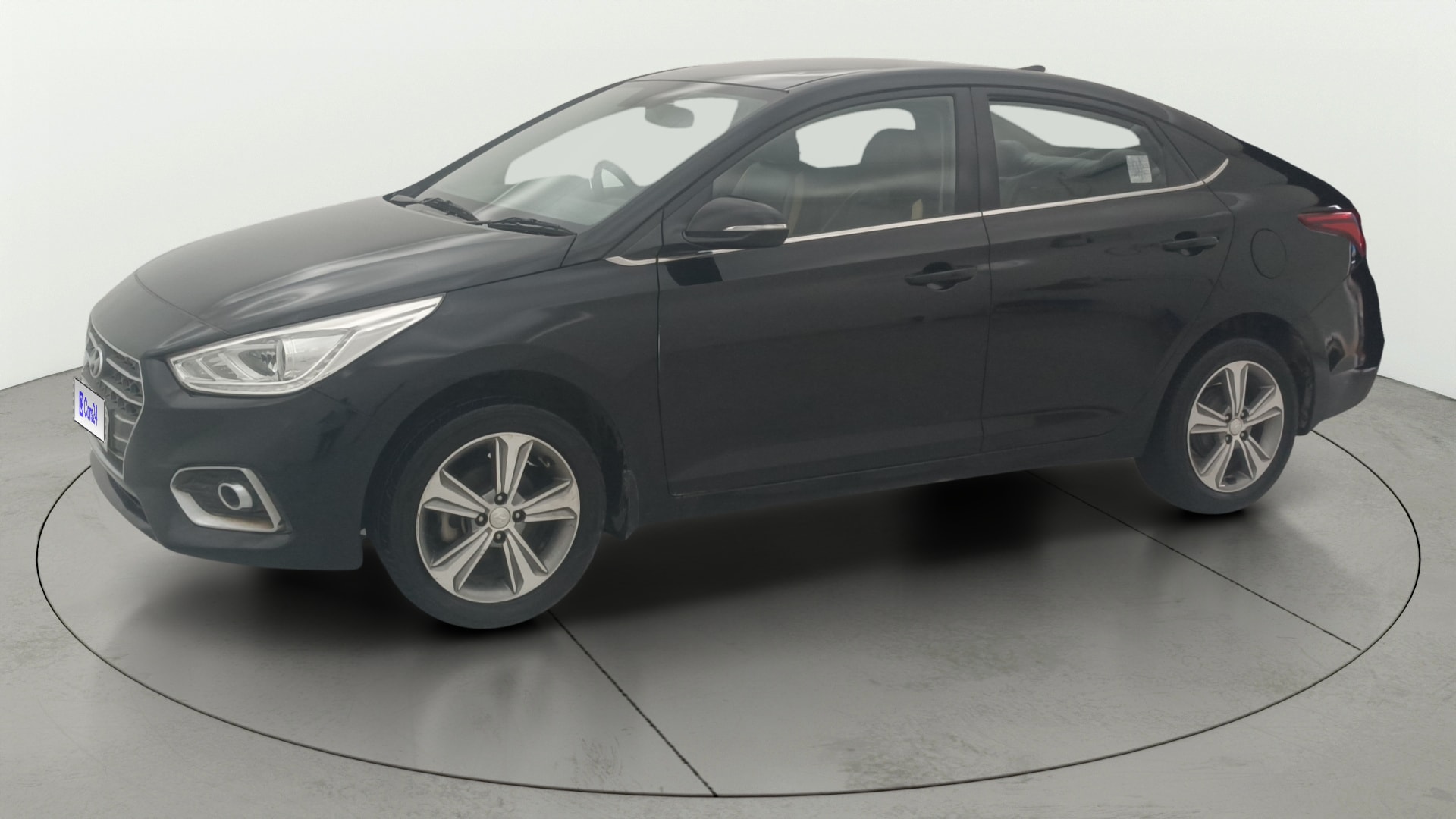 View 2018 Hyundai Verna 1.6 VTVT SX Image 36 Used 2018 Hyundai Verna 1.6 VTVT SX Image 36