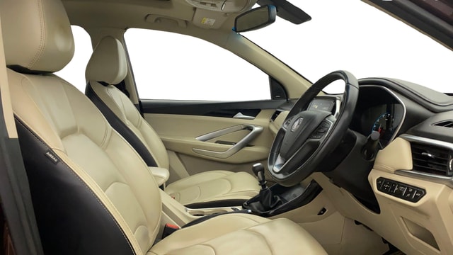 View MG Hector Image 18 Used MG Hector Image 18