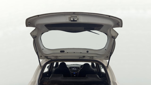 View Hyundai Grand i10 Image 16 Used Hyundai Grand i10 Image 16
