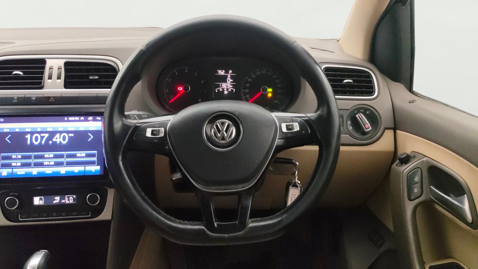 View 2017 Volkswagen Vento DSG Image 12 Used 2017 Volkswagen Vento DSG Image 12