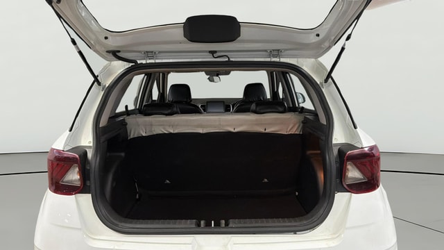 View Hyundai Venue Image 42 Used Hyundai Venue Image 42