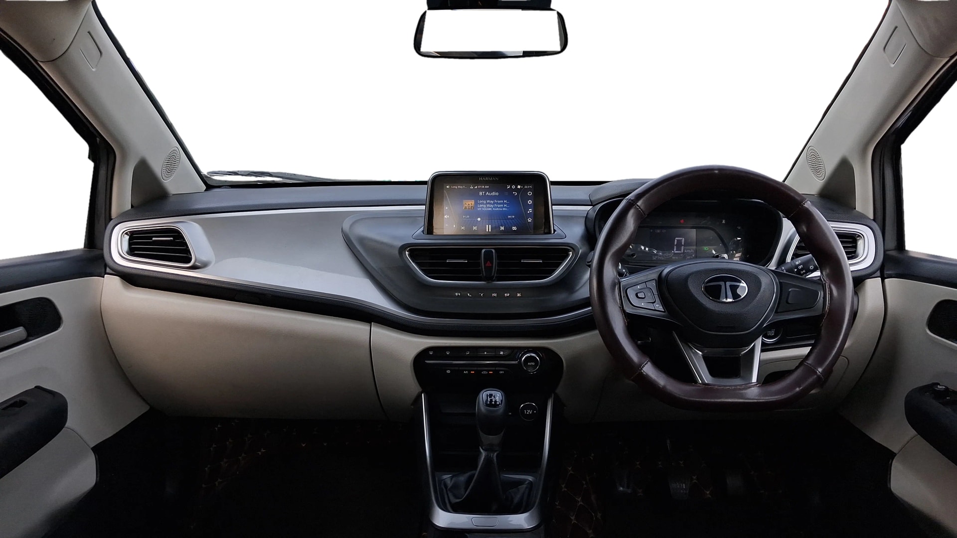 View 2024 Tata Altroz XZ Petrol Image 30 Used 2024 Tata Altroz XZ Petrol Image 30