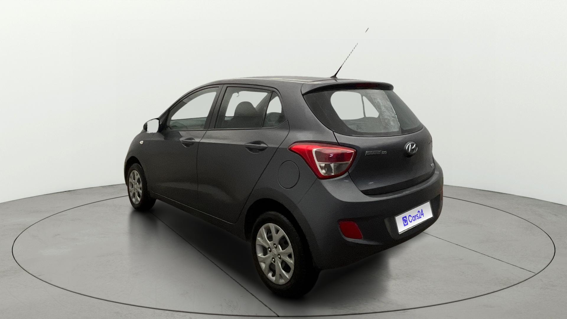 View 2015 Hyundai Grand i10 Magna 1.2 Kappa VTVT Image 2 Used 2015 Hyundai Grand i10 Magna 1.2 Kappa VTVT Image 2